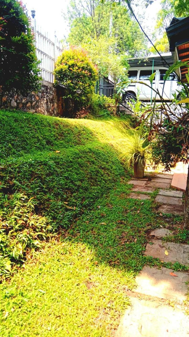 Kandy River Garden Экстерьер фото